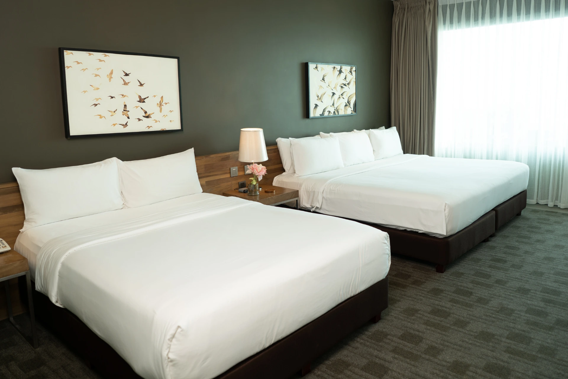 Deluxe Premier Room - Escala Tagaytay