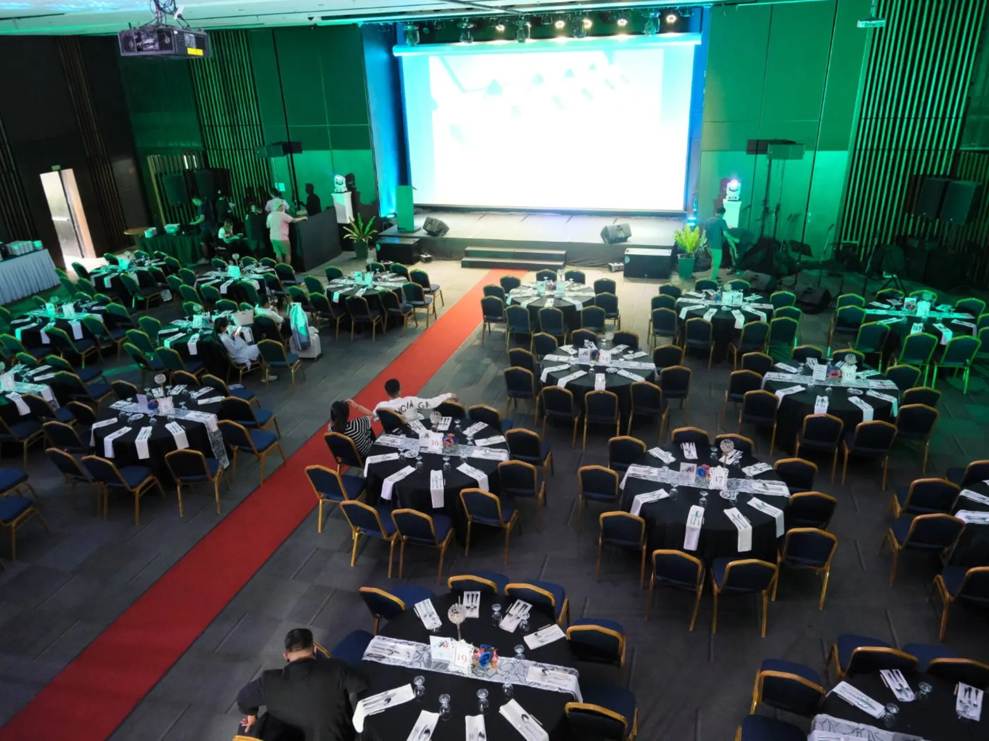 escala tagaytay Pavilion 00293ss