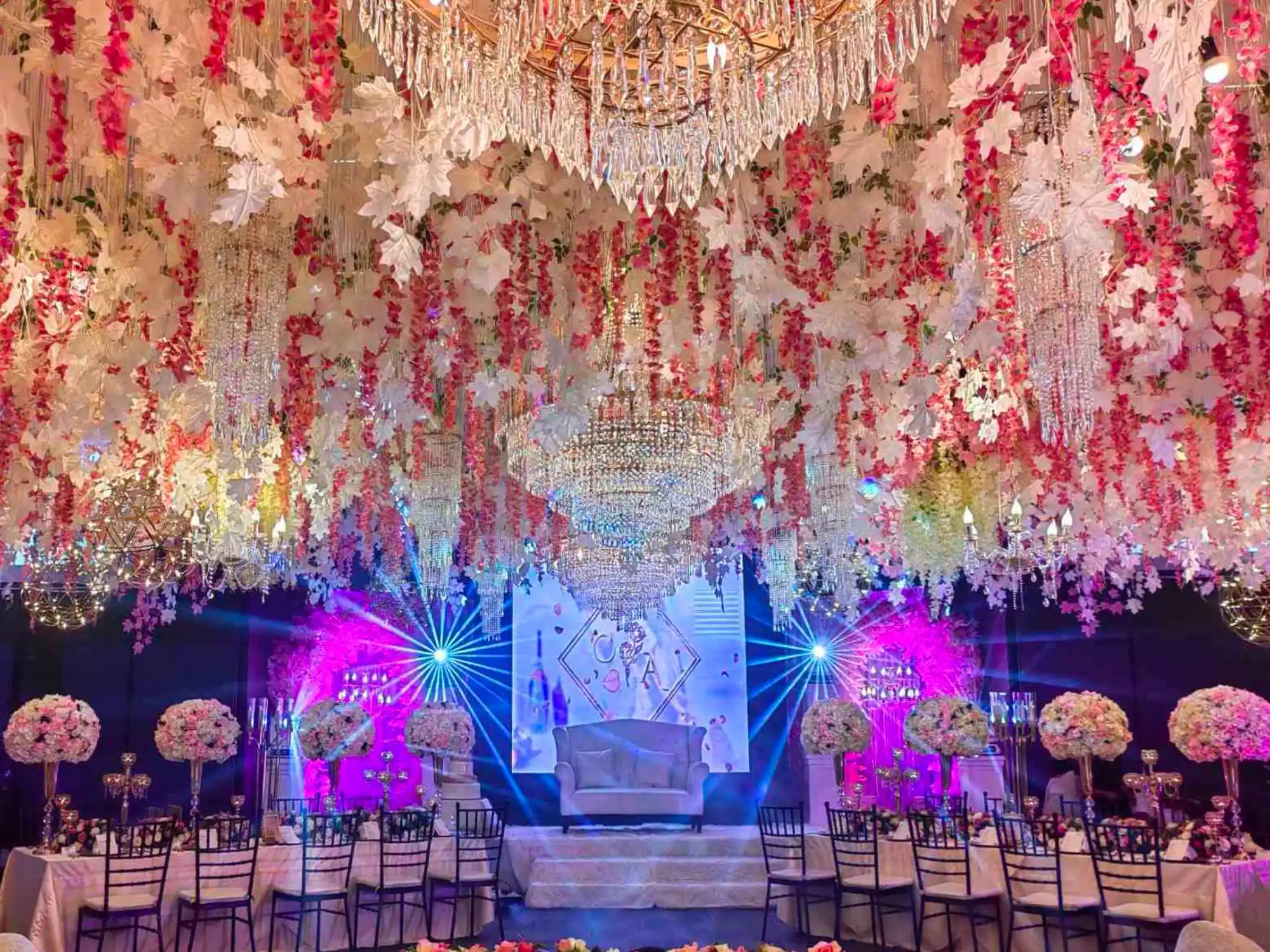 Pavilion escala tagaytay