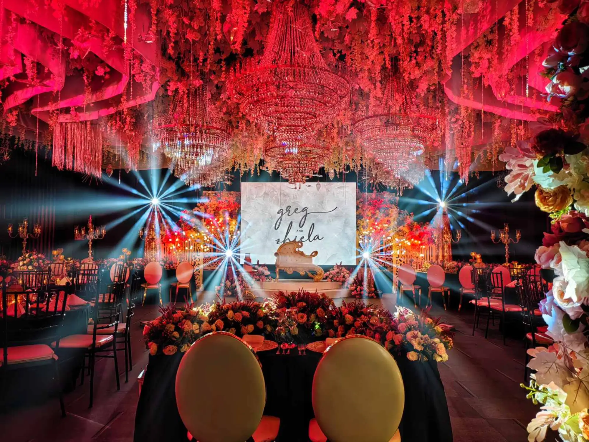 Pavilion escala tagaytay