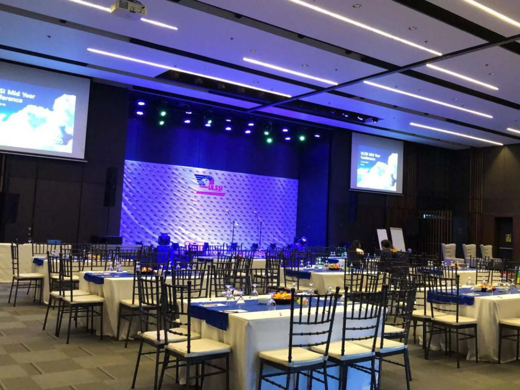 Pavilion escala tagaytay